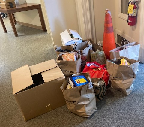 Fairfield Public Schools’ Early Childhood Center Food Drive Helps Neighbors in Need
